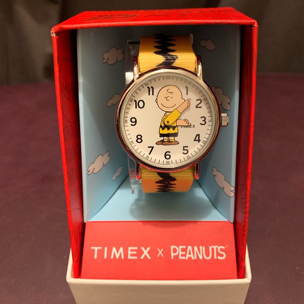 Peanuts Watch